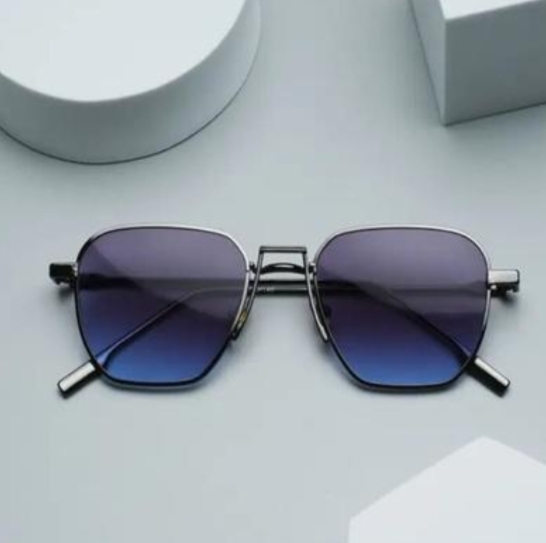 Sunglass